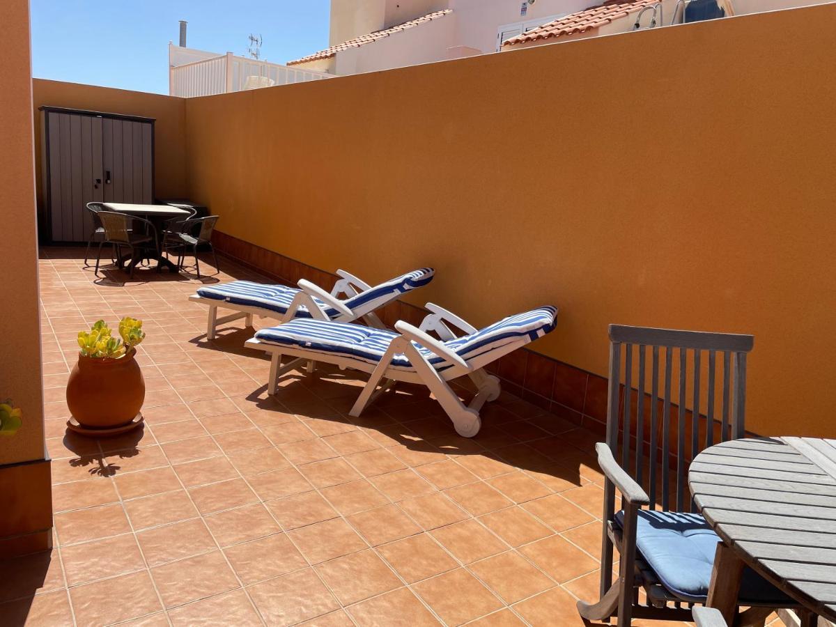 1 Bedroom Apartment In The Center Of Caleta De Fuste Esterno foto